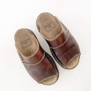 DR. MARTENS vintage y2k sandals